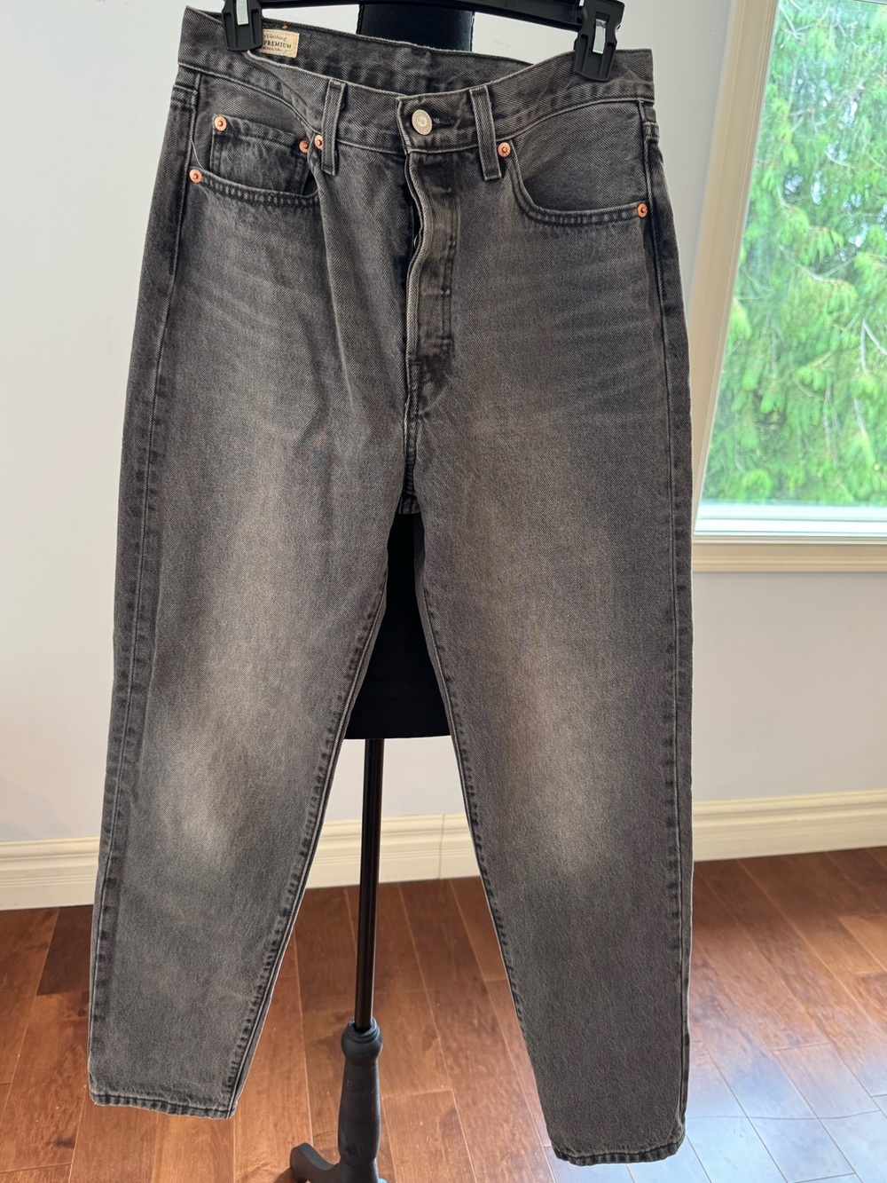 Levi's Slim Straight Jeans in Washed Black